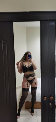 зрелая негритянка АЛЕНА ВИРТ , работает 24 7